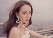 开云体育在线-10分先生霍勒迪，当数据无法定义的价值在赛场上绽放