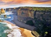 开云平台-双重征服，国际米兰强行终结丹麦神话，卡拉斯科在英超争冠战中接管比赛