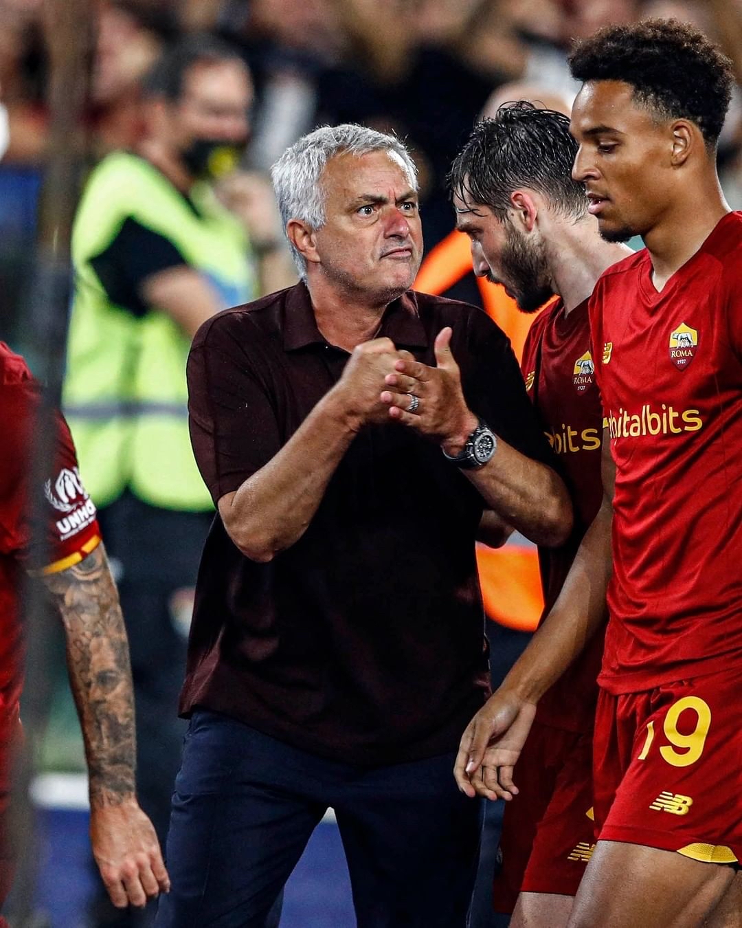 惊险胜利！绿茵场上的胜负之争的简单介绍