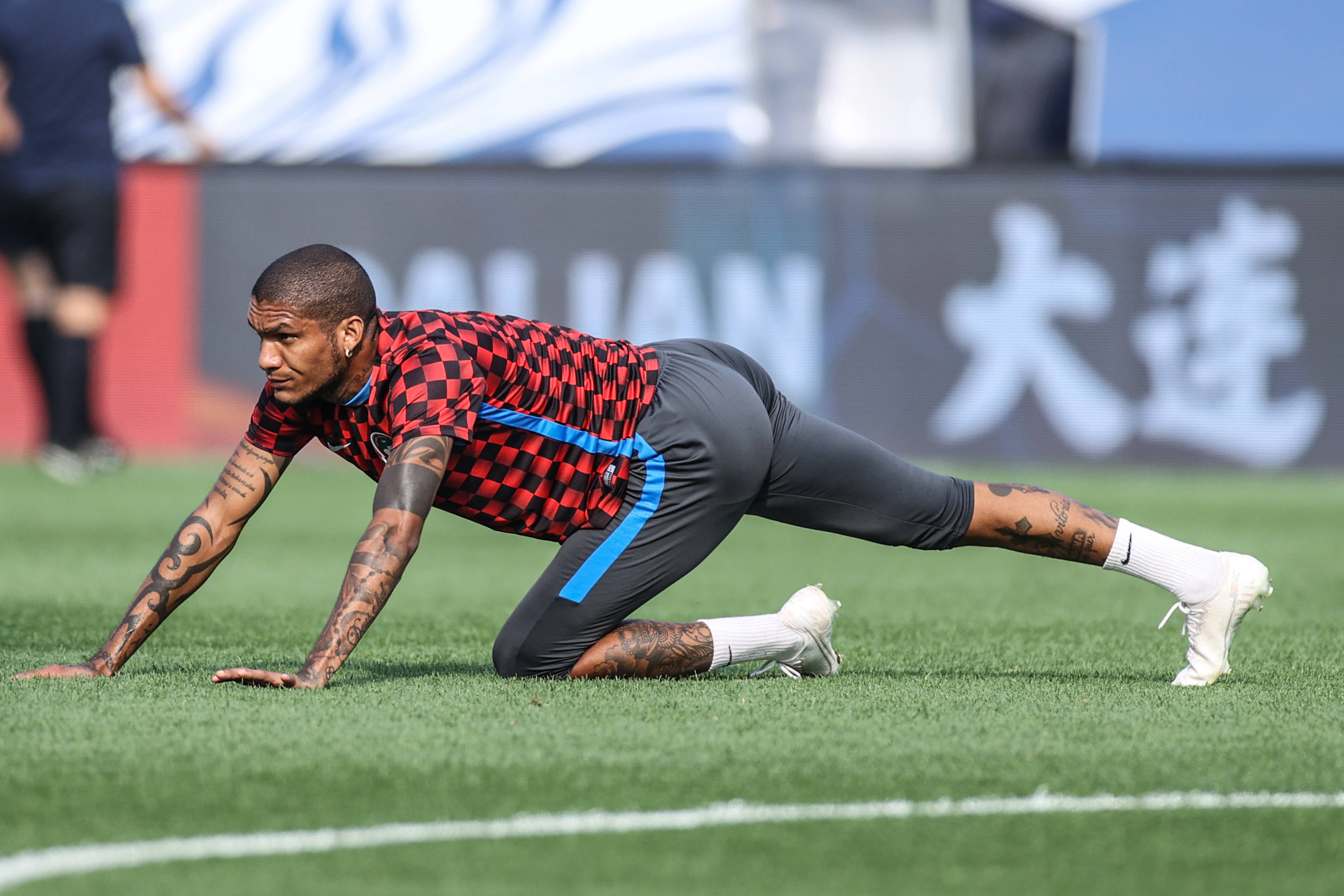 上海绿地申花抢得一分，保持彼此分差不变的简单介绍