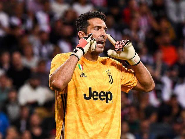 切尔西绝地反击尤文，范佩西绝境逆转的简单介绍