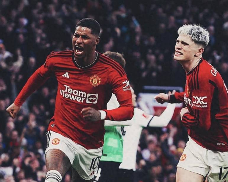 曼联轻松获胜,英格兰足球联赛排名攀升的简单介绍 曼联轻松获胜,英格兰足球联赛排名攀升的简单介绍