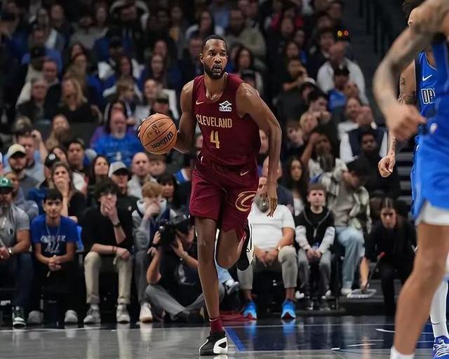 火箭惨败绿军,哈登全场低迷的简单介绍 火箭惨败绿军,哈登全场低迷的简单介绍