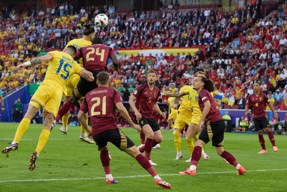 意大利战胜荷兰，挺进欧洲杯八强的简单介绍