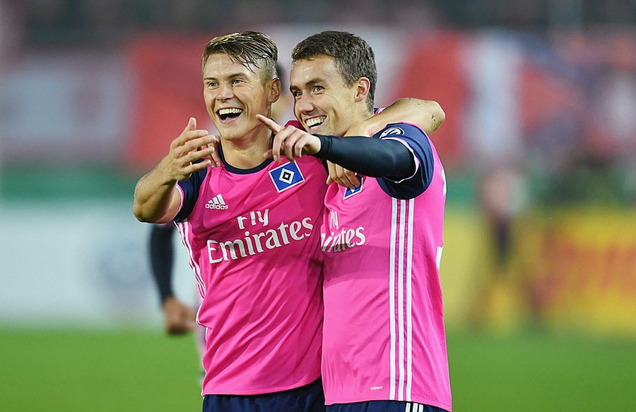 汉堡前锋持续破门，成为球队得分王的简单介绍