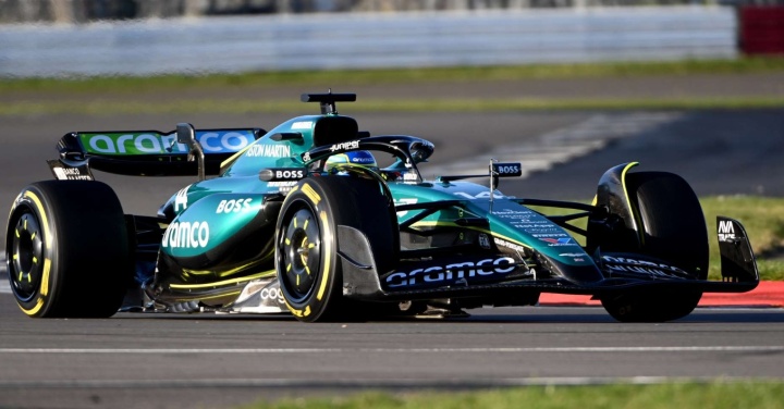 关于红牛车队轻取哈斯车队，阿隆索关键制胜的信息