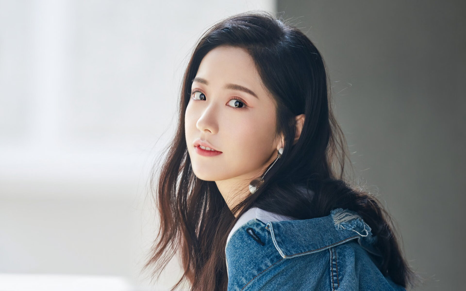 冰川哨响，天山脚下的逆袭神话—记那场跨越时空的抢七决战