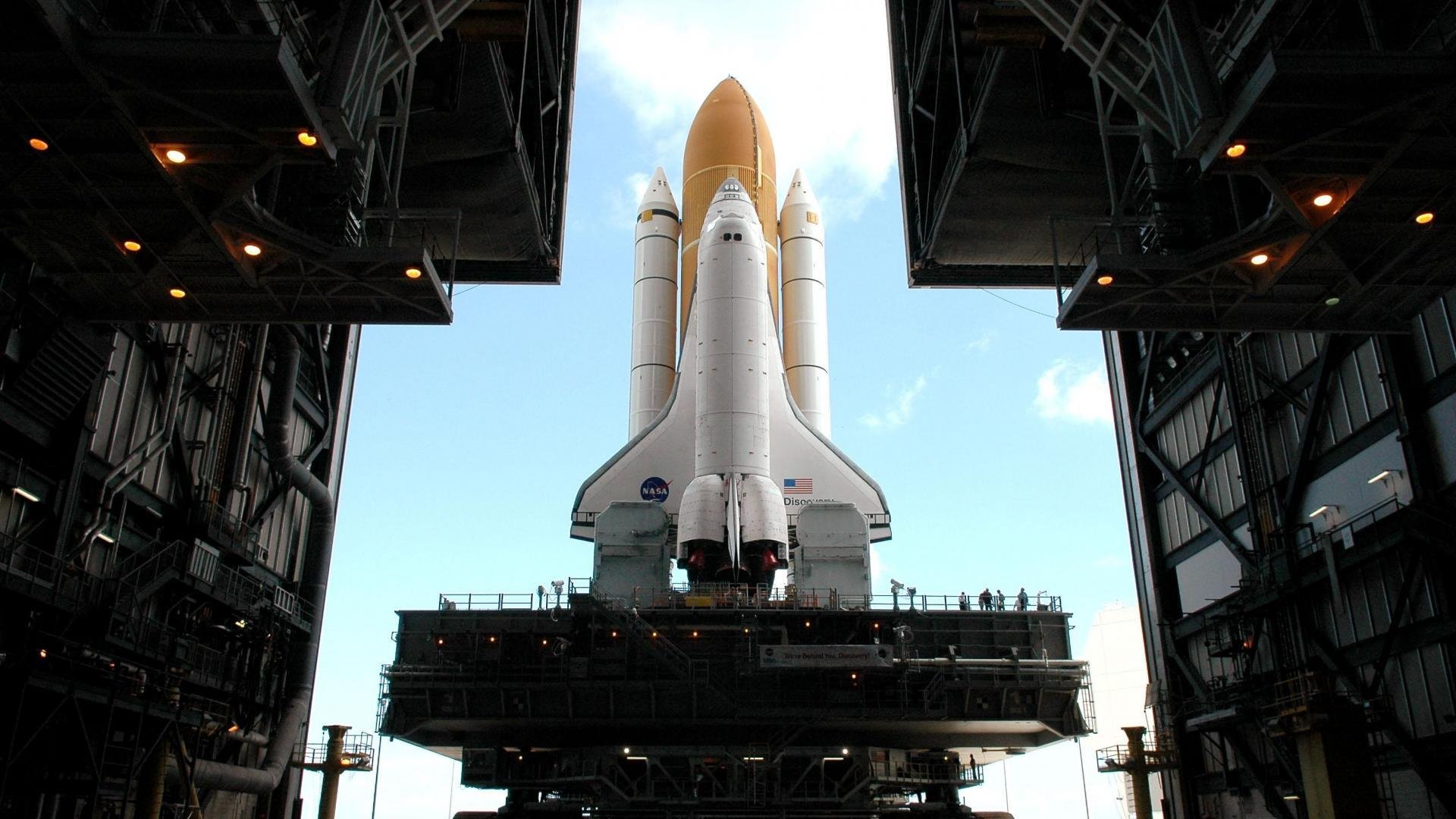 奇迹之夜，克瓦拉茨赫利亚闪耀巴黎，法甲巨人逆转德国战车