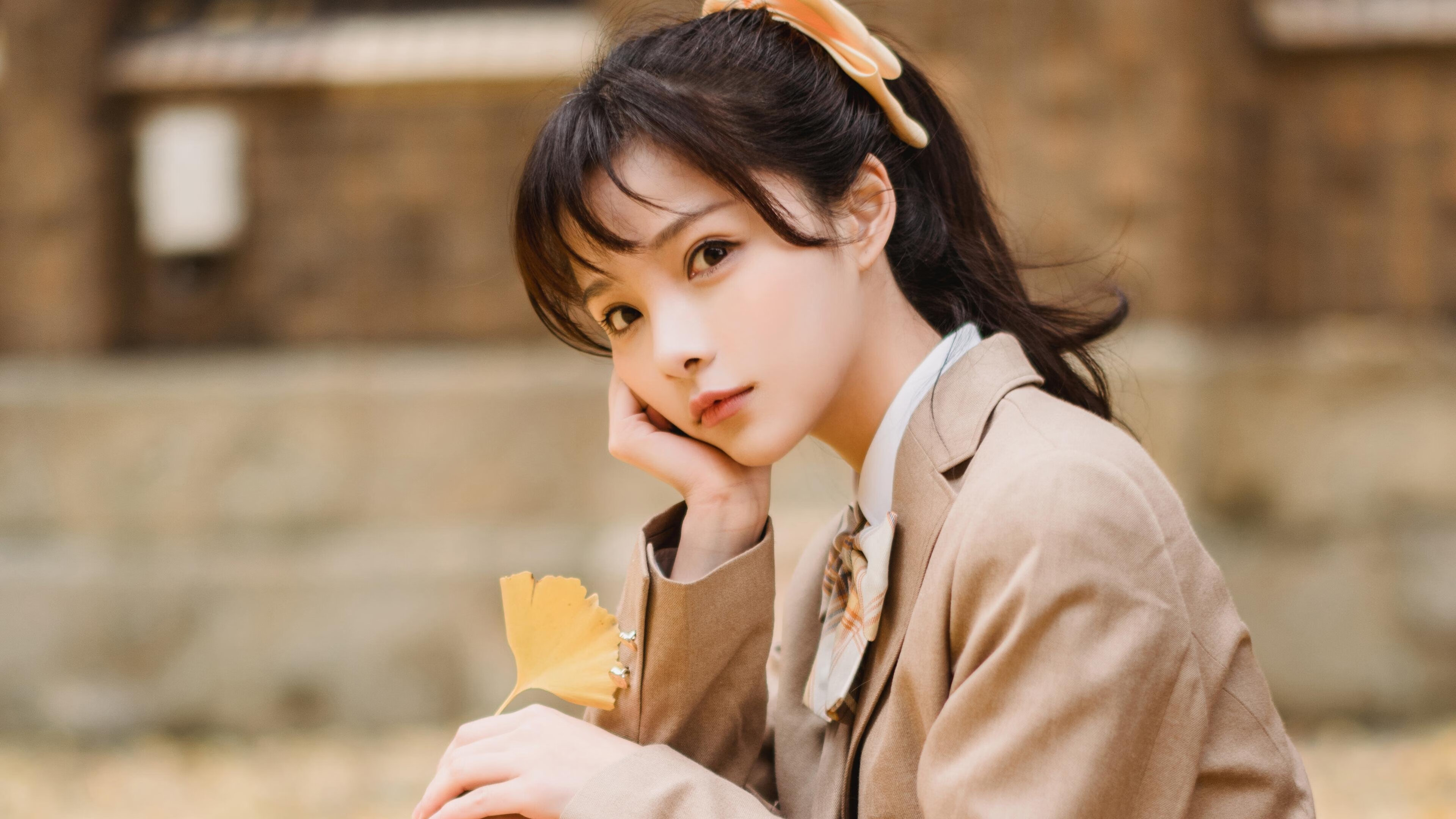 奇迹之夜，克瓦拉茨赫利亚闪耀巴黎，法甲巨人逆转德国战车